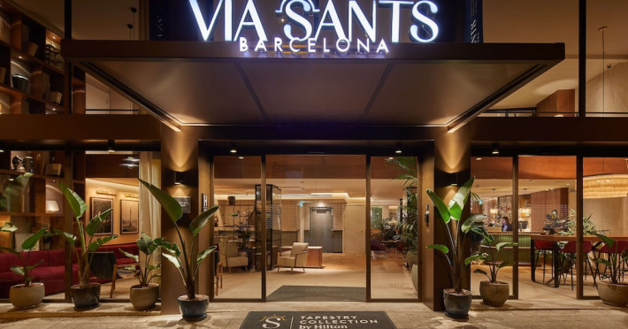 via-sants-hotel-barcelona-tapestry-collection-by-hilton-247eb700d2860f74.jpeg