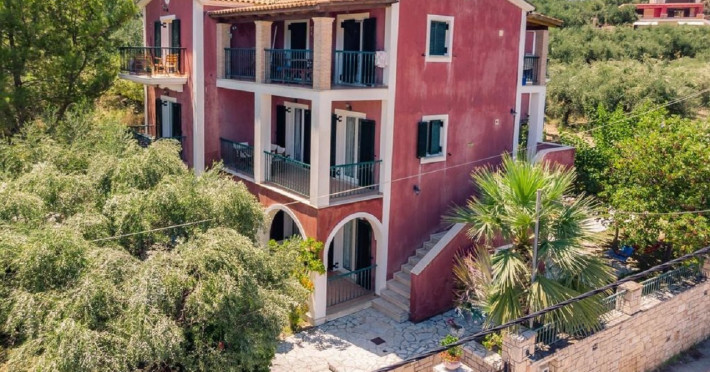 villa-liofyto-apartments-a53c09684f5d6625.jpeg