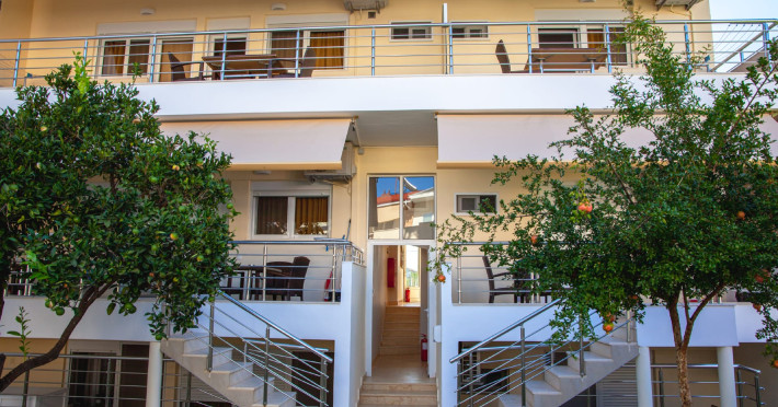 villa-sofia-a4c6e429389e1d9d.jpeg