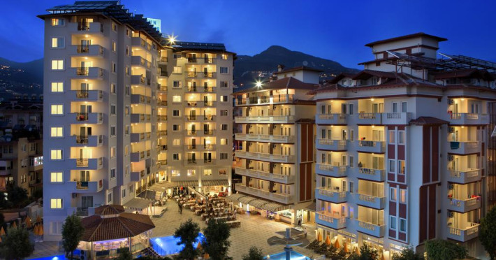 villa-sunflower-hotel-a79cb1a9a8c492f1.jpeg