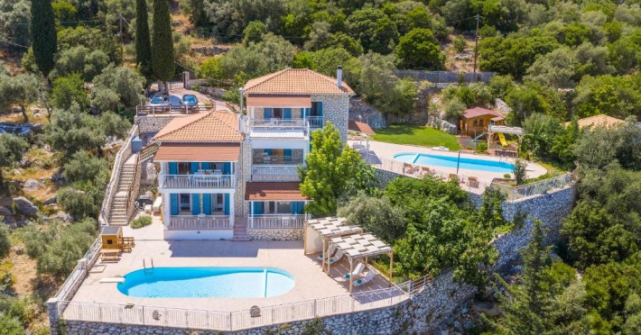 violitzis-villas-d47e81150cf04581.jpeg