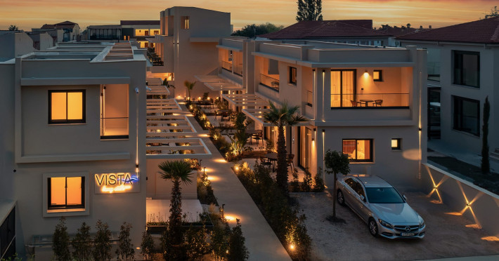 vista-luxury-suites-halkidiki-d365166a63a6ffca.jpeg