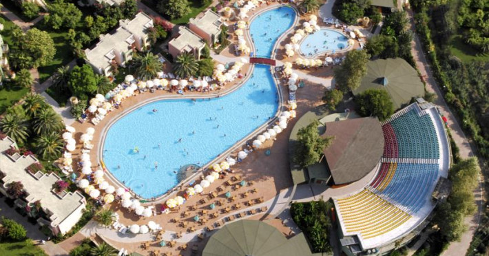 vonresort-golden-beach-hotel-a7dce793bd44cf04.jpeg
