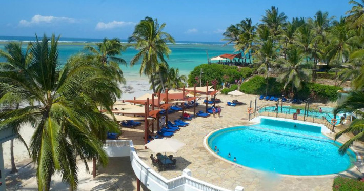 Voyager Beach Resort