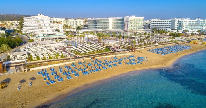 vrissiana-beach-hotel-31195036fab95705.jpeg