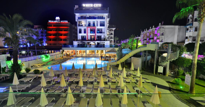 white-city-beach-hotel-08e19bd132120f25.jpeg
