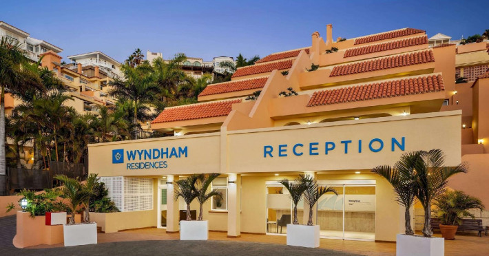 wyndham-residences-costa-adeje-7732fa391fbdd01f.jpeg