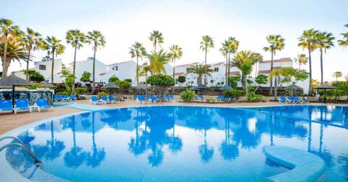 wyndham-residences-tenerife-golf-del-sur-b6dcbbc39e6cb44c.jpeg