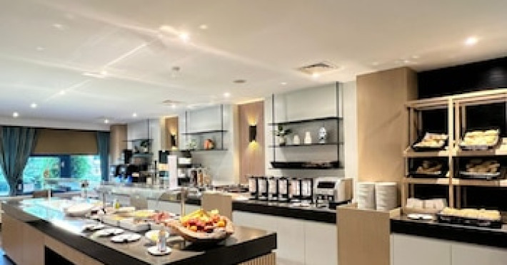 xo-hotels-blue-square-8bb9d3a387d81637.jpeg