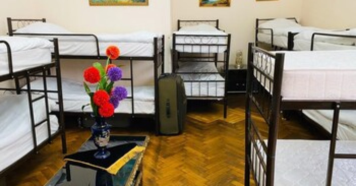 yes-hostel-baku-659c7ae8285e2de4.jpeg
