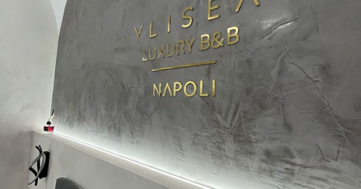 ylisea-luxury-bampb-8c8f68813ee48ce0.jpeg