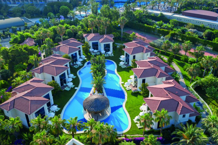 PALOMA OCEANA RESORT