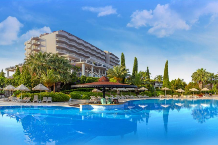 STARLIGHT RESORT HOTEL