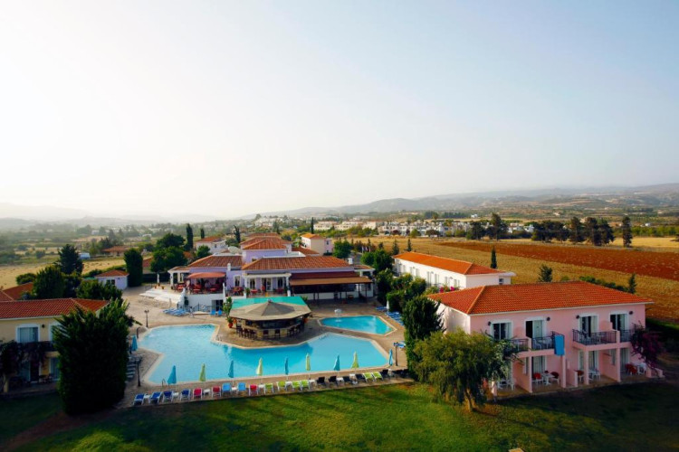 akamanthea-holiday-village-992e082b73c55898.jpeg