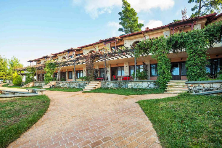 akritas-ef-zin-villas-suites-abd13797dd0d5cba.jpeg