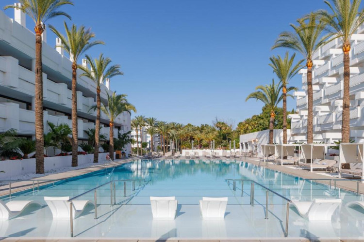 alanda-marbella-hotel-wellness-955dac141723f400.jpeg