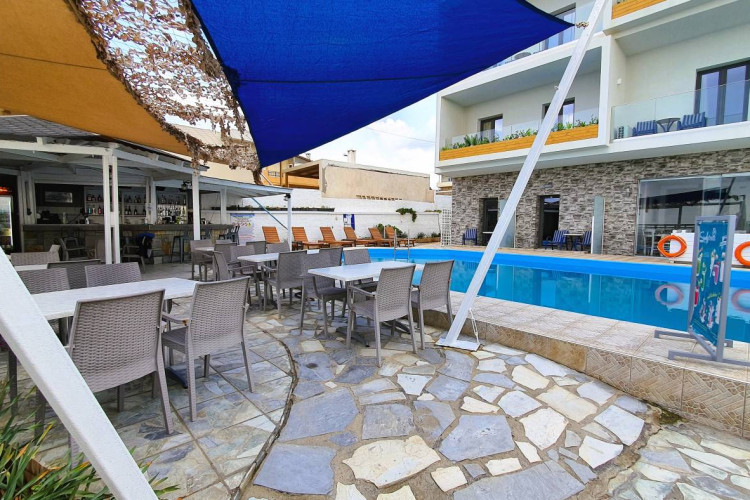 ALMARE BEACH HOTEL