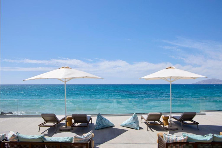 ammos-luxury-resort-fc897bcd826942d7.jpeg