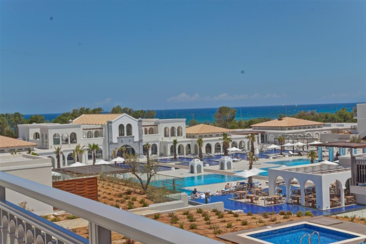 ANEMOS LUXURY GRAND RESORT