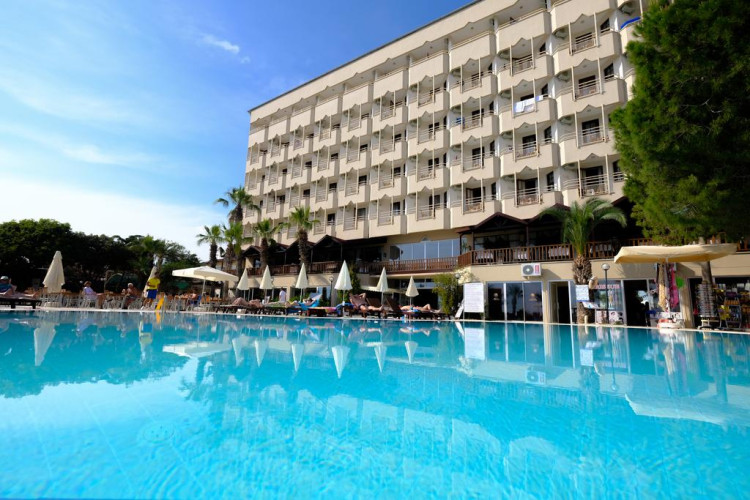 anitas-beach-hotel-810b1822dcd79ef4.jpeg