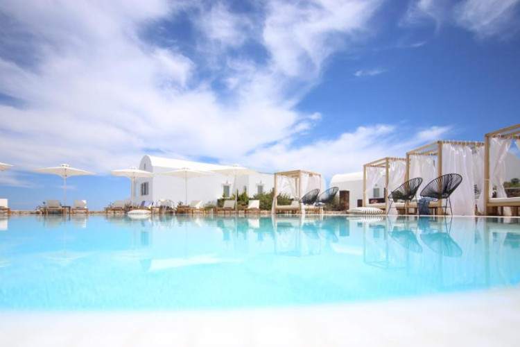 Astro Palace Hotel & Suites