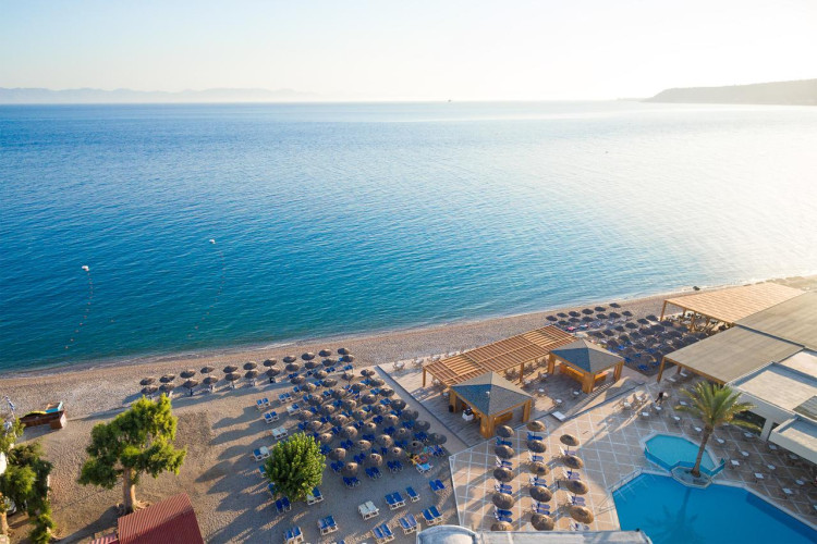 Avra Beach Hotel