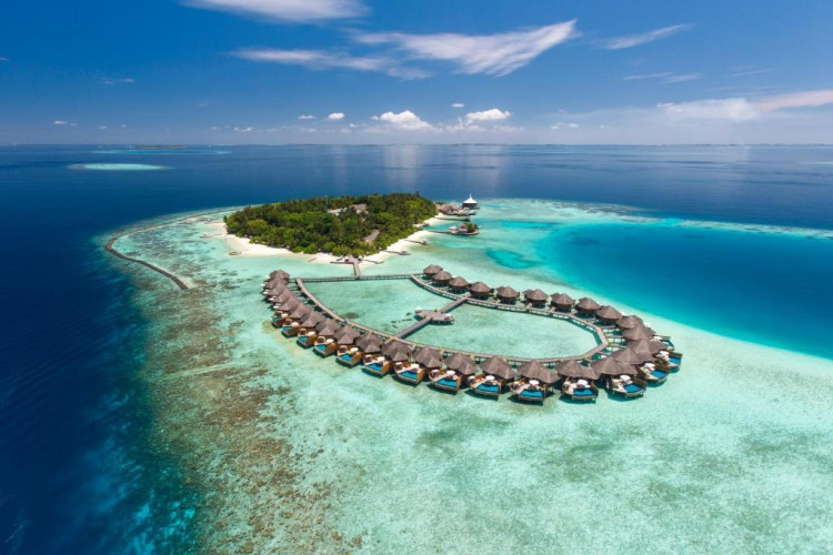 baros-maldives-hotel-5566135a1c68d165.jpeg