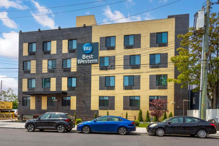 best-western-brooklyn-coney-island-inn-4158b9202b0190ca.jpeg