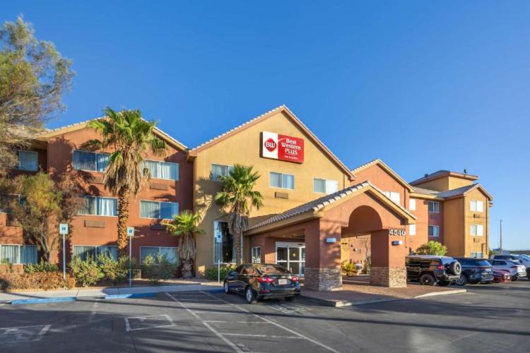best-western-plus-north-las-vegas-inn-suites-d92608fe76334e72.jpeg