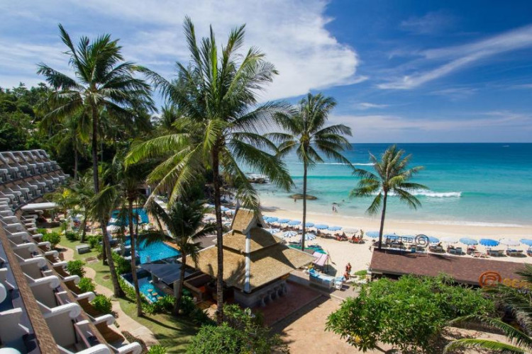 beyond-resort-karon-74920507d67c49c6.jpeg