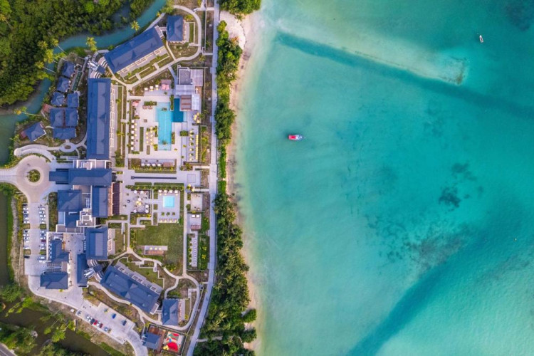 canopy-by-hilton-seychelles-resort-fda75740f5693610.jpeg