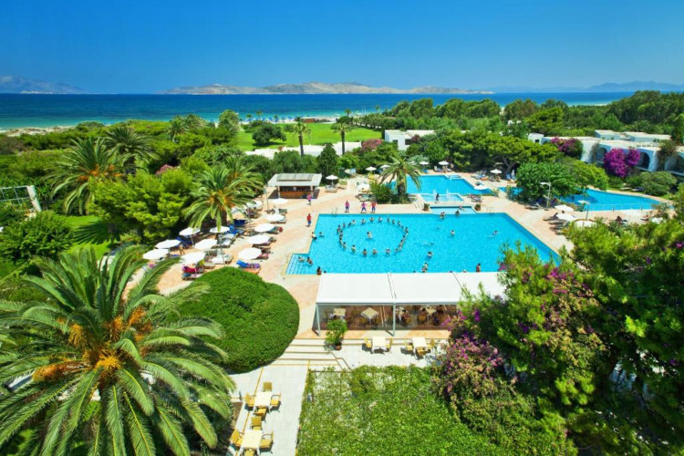 Caravia Beach Hotel