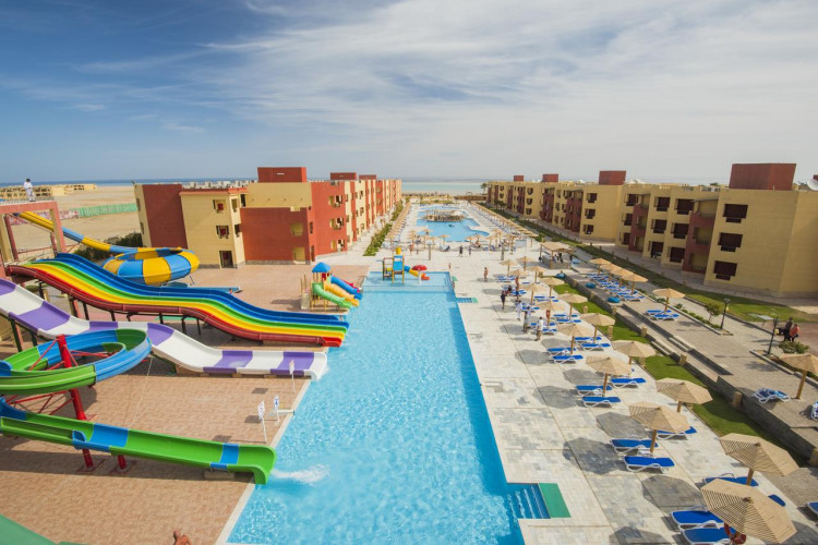 Casa Mare Resort  (ex. Royal Tulip Beach Resort Marsa Alam)