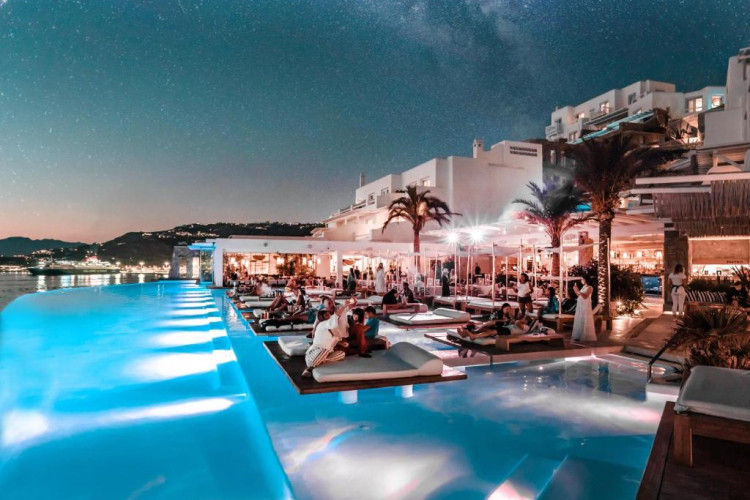 cavo-tagoo-mykonos-b64f514949cb8339.jpeg
