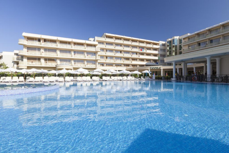 das-club-hotel-sunny-beach-rodopi-zvete-flora-park-d653b1f385242f15.jpeg