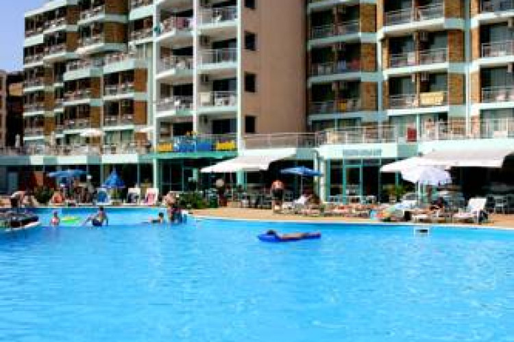 delfin-sunny-beach-4f5b25fd6f9085fd.jpeg