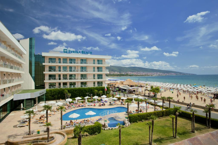 dit-evrika-beach-club-hotel-06d6deb862d96a9b.jpeg