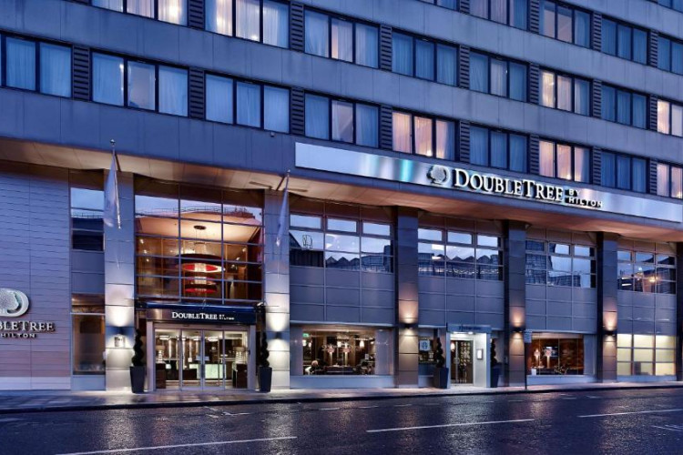 doubletree-by-hilton-hotel-london-victoria-8b32282e34dbe0b1.jpeg