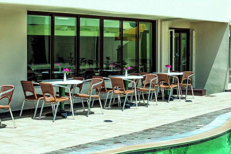 Elinotel Polis