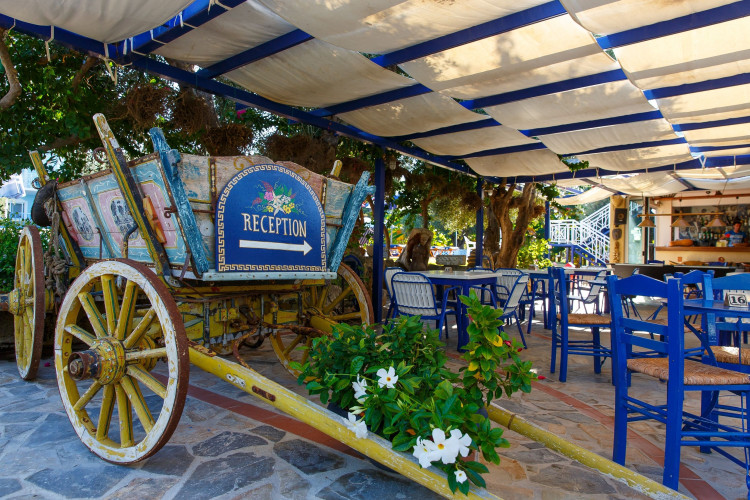 Filoxenia Hotel Tholos