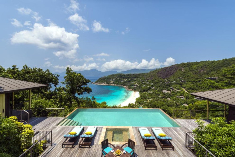 four-seasons-resort-seychelles-a33730df81f48026.jpeg