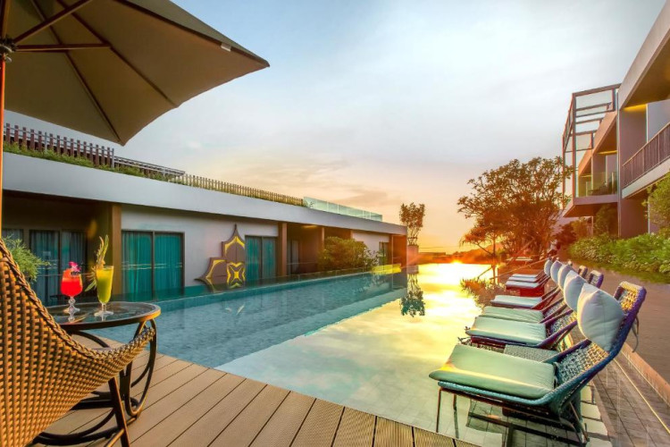 fusion-suites-phuket-patong-1a8c9c5d57b119b0.jpeg