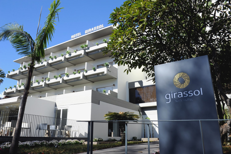 Girassol Hotel