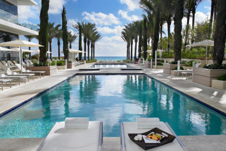 Grand Beach Hotel Surfside