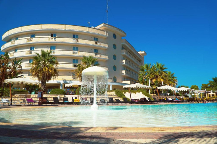 grand-hotel-dei-cavalieri-05f2124767b63924.jpeg