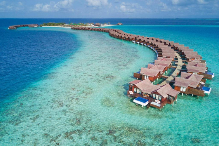 grand-park-kodhipparu-maldives-f89b3a72969be531.jpeg
