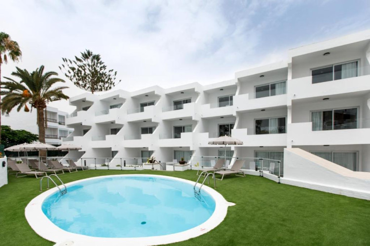 Guatiza Apartments