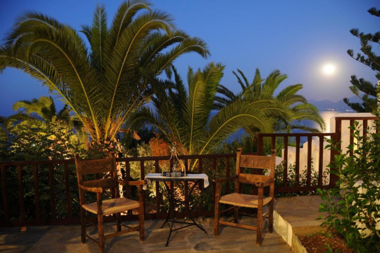 Hersonissos Village Hotel & Bungalows