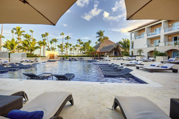 hideaway-at-royalton-punta-cana-adults-only-36730250c6224ebf.jpeg