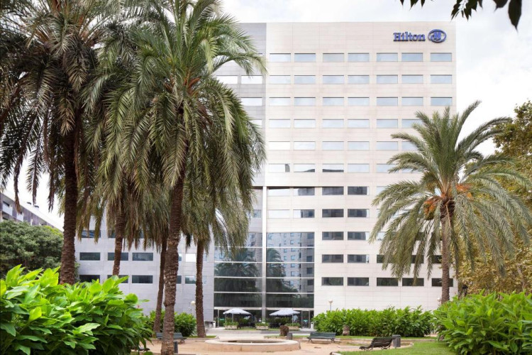 hilton-barcelona-b454f3c4ad69ebb8.jpeg